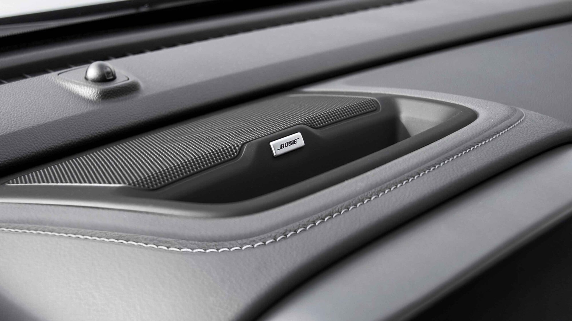 Gmc canyon bose sound system