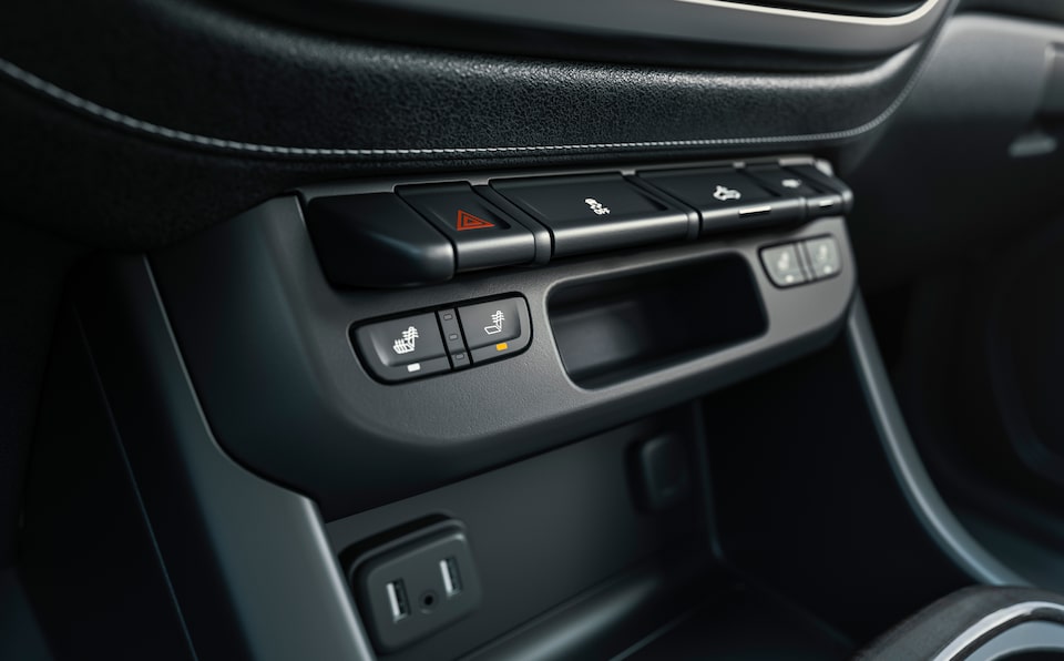 2021 GMC Canyon Elevation Interior Front Seats