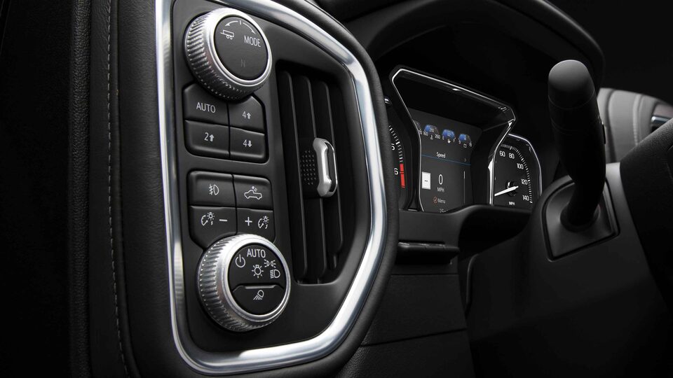 2021 GMC Sierra 1500 Denali Luxury Truck with 2-speed AutoTrac transfer case