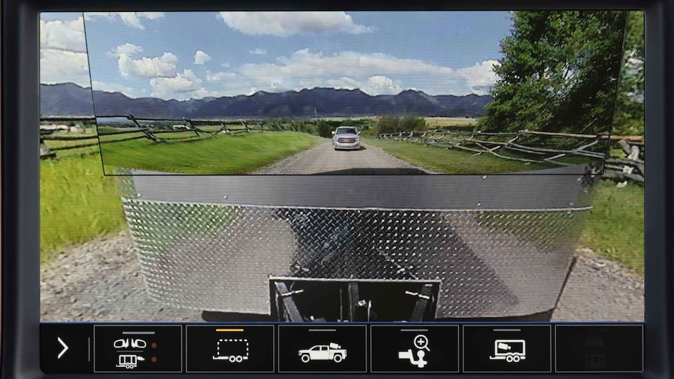 2022 GMC Sierra HD Denali Luxury Truck Transparent Trailer Feature