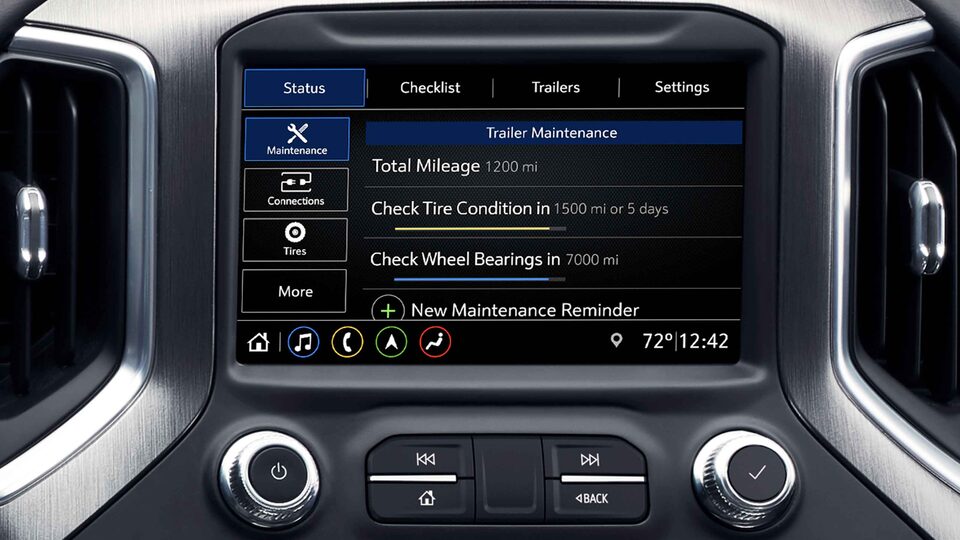 2022 GMC Sierra HD Denali Luxury Truck Trailering App