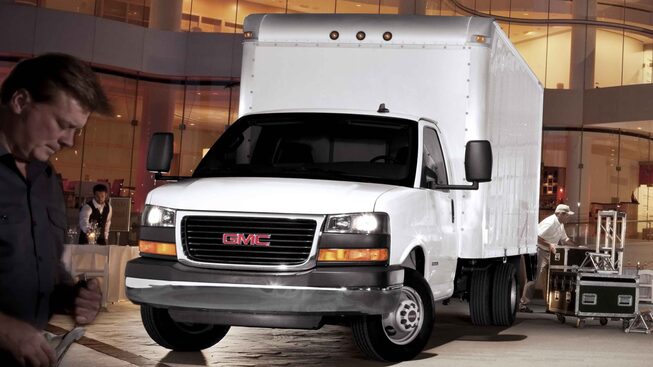 2022 GMC Savana Cutaway: Cargo Vehicle