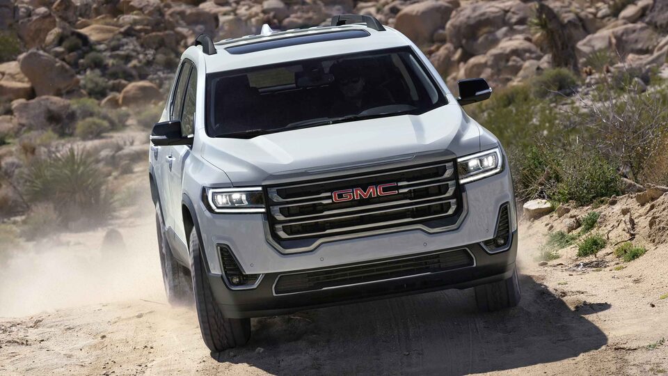 20223 GMC Acadia AT4 Off-road SUV Front Outdoor View