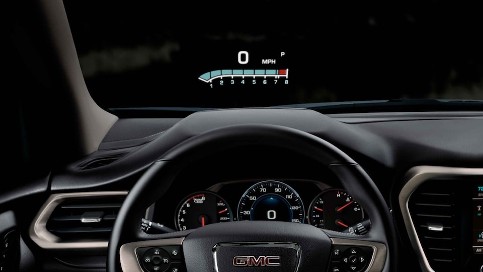 Closeup on the Heads-Up Display and Tech HUD of the new GMC Acadia 