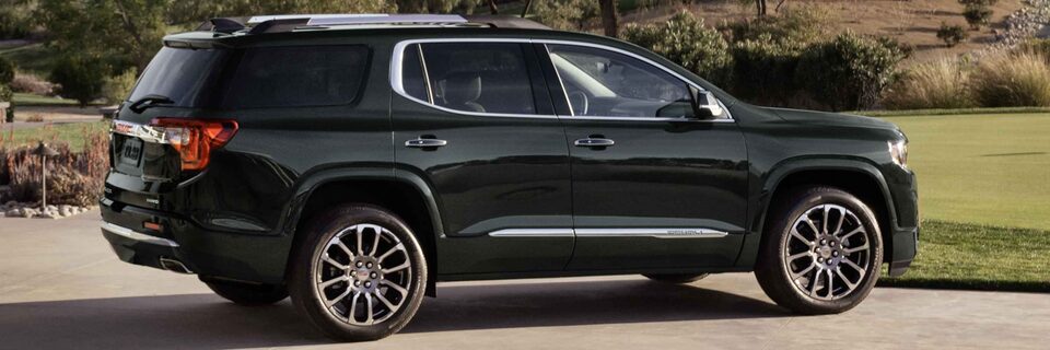 2023 GMC Acadia Denali Luxury Mid-Size SUV Side Profile View
