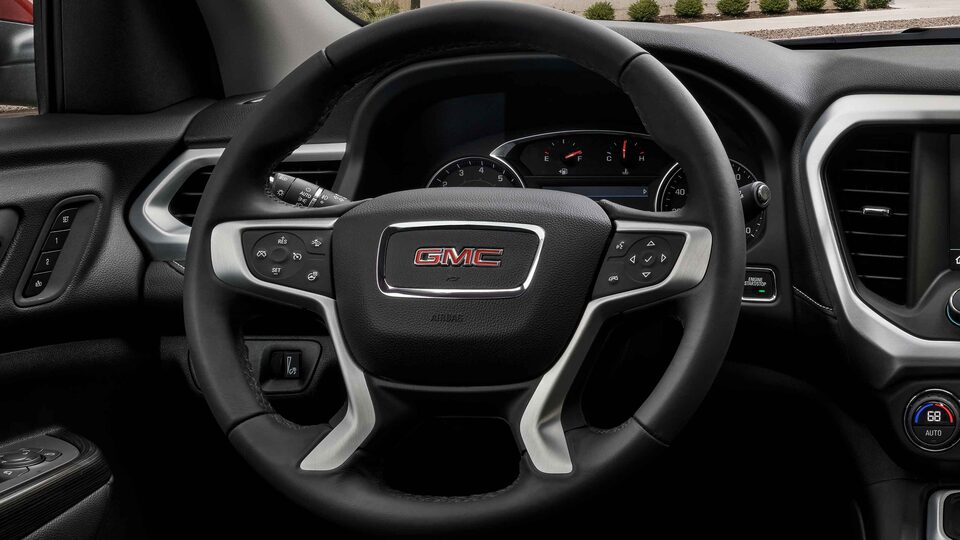 2022 GMC Acadia Mid-Size SUV steering wheel close up