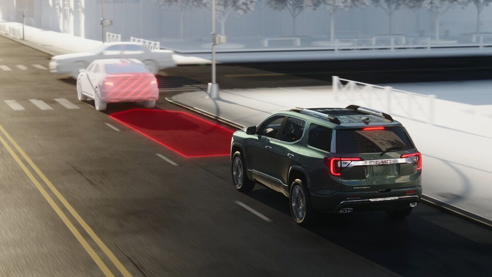FORWARD COLLISION ALERT & EMERGENCY BRAKING