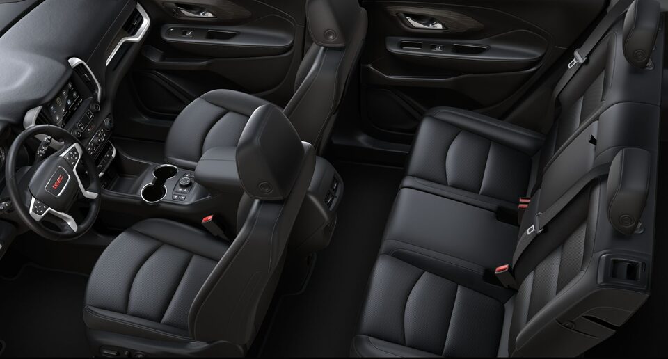 Steering Wheel, Infotainment System, and Jet Black Interior on the GMC Terrain SLE