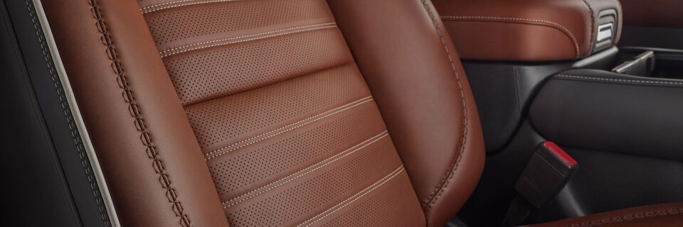 2021 GMC Yukon Full size SUV Interior Dash in Jet Black