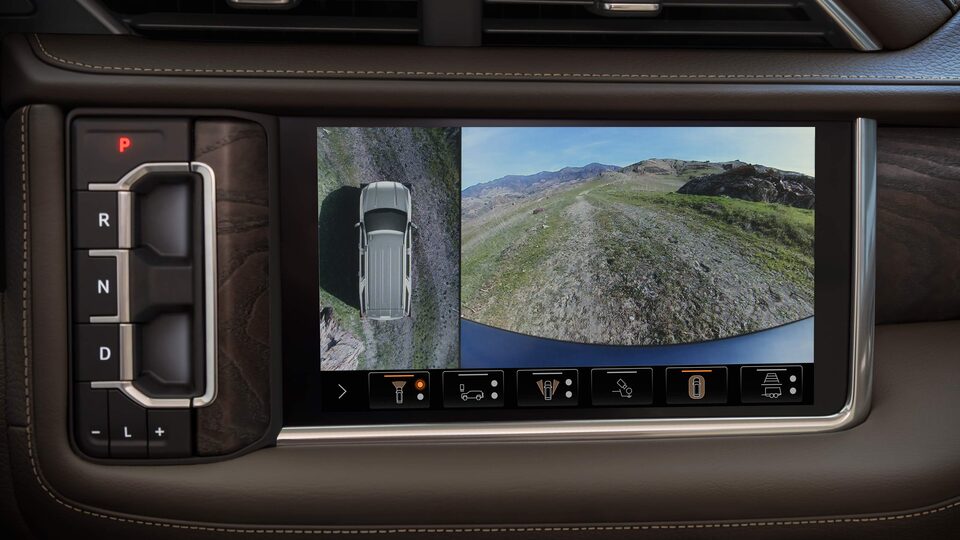 2022 GMC Yukon Denali Luxury Full-Size SUV Rearview Mirror