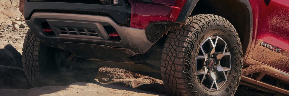 The Front Tow Hooks & Skid Plate of the Canyon AT4X