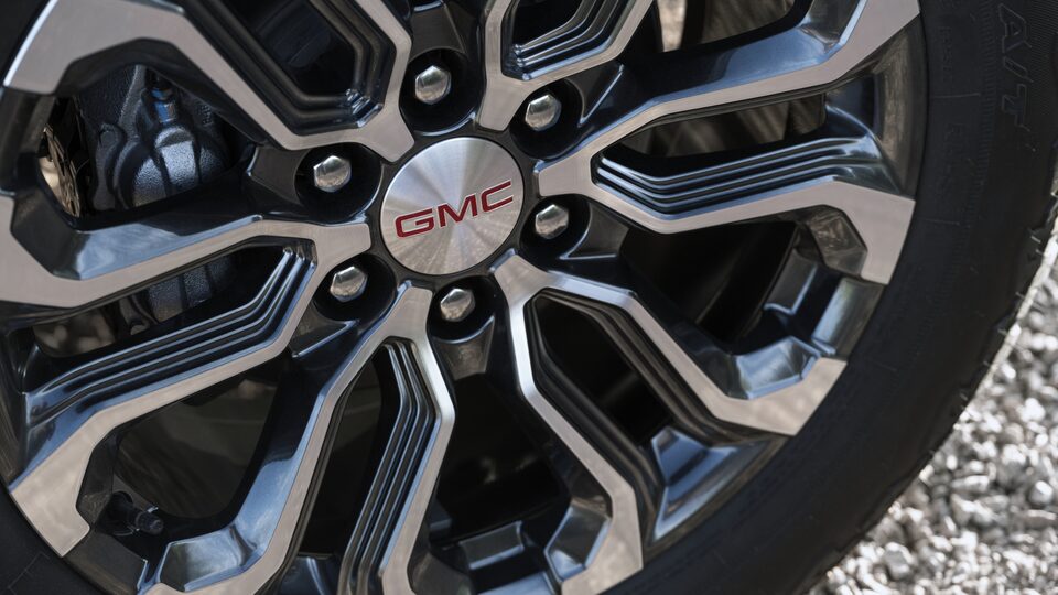 The Impressive Wheel Design of the Canyon Denali