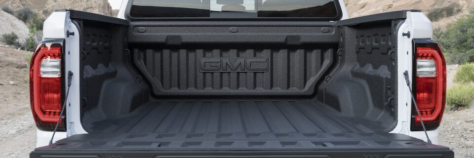 A Rear View of the GMC Canyon AT4 Trunk Space