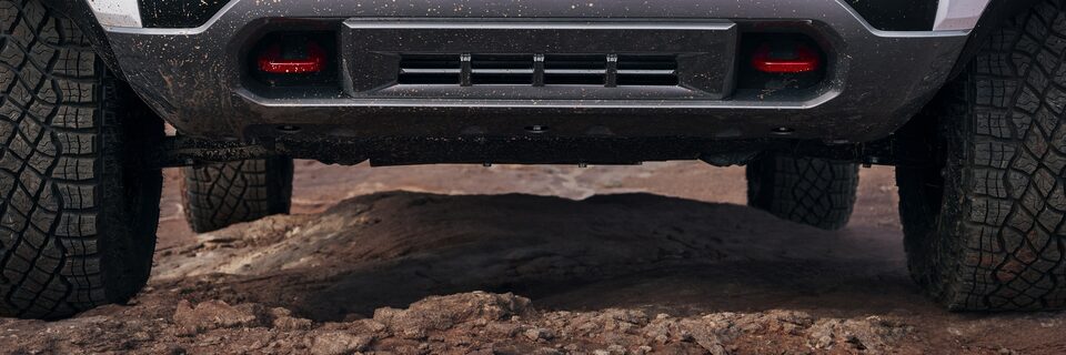 The Head On Lower Exterior of the GMC Canyon AT4
