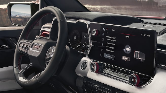  2024 GMC canyon towing controls displayed on the Navigation screen