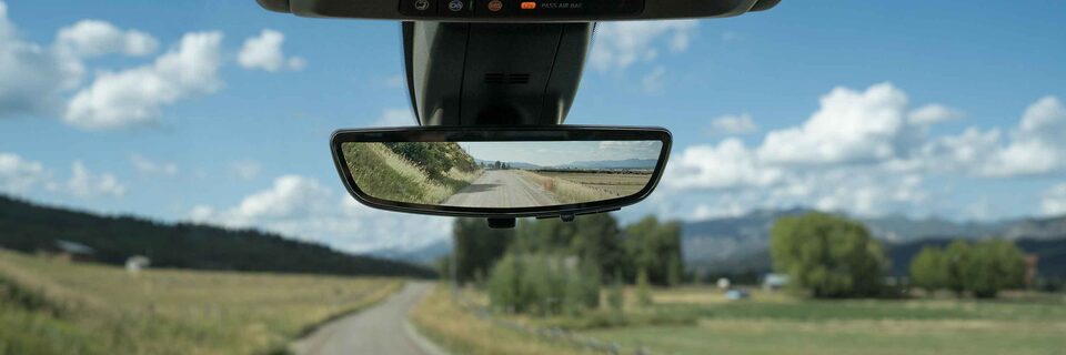 Rear Camera Mirror Camera Technology of the Sierra HD