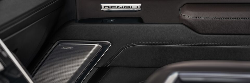 The Impressive Door Panel Bose Audio Technology of the Sierra 1500