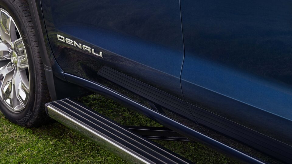 The Staple Chrome Denali Badging of the Sierra