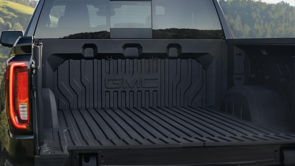 2021 GMC Sierra 1500 Pickup Truck with MultiPro Tailgate Audio System