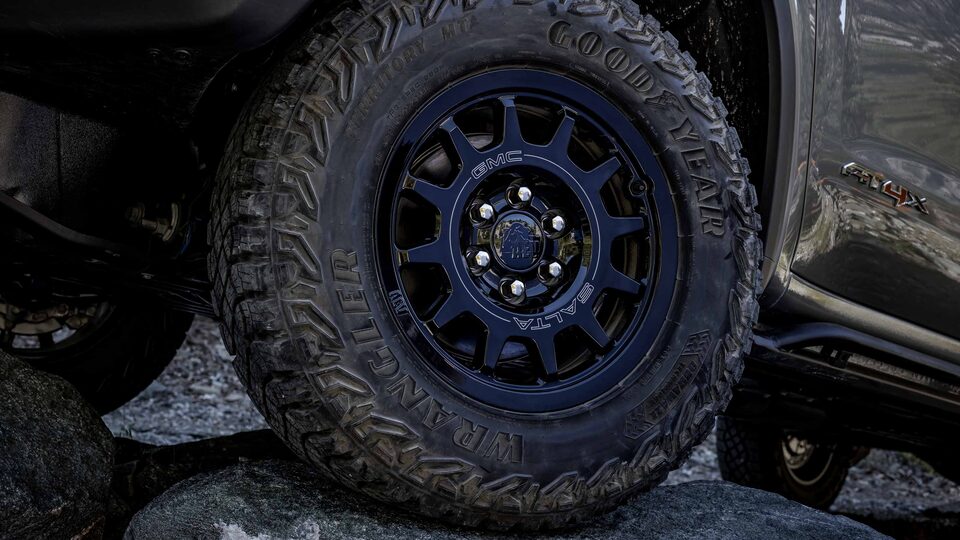 The Off-Road Wrangler Tires of the Sierra AEV