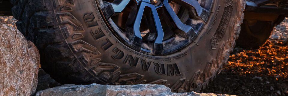 The Off-Road Wrangler Tires of the Sierra AT4X