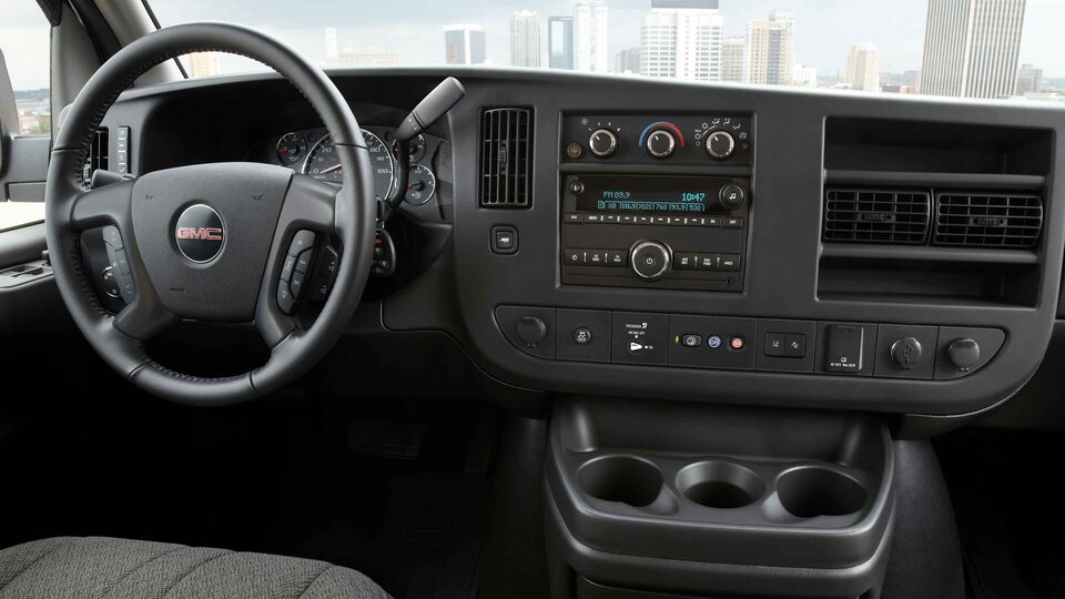 2023 GMC Savana Passenger Van Interior Dashboard