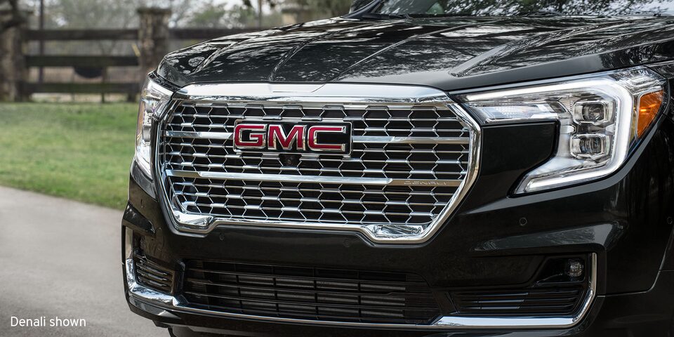 A Head-On Shot of the GMC Terrain AT4 Grille and Badging