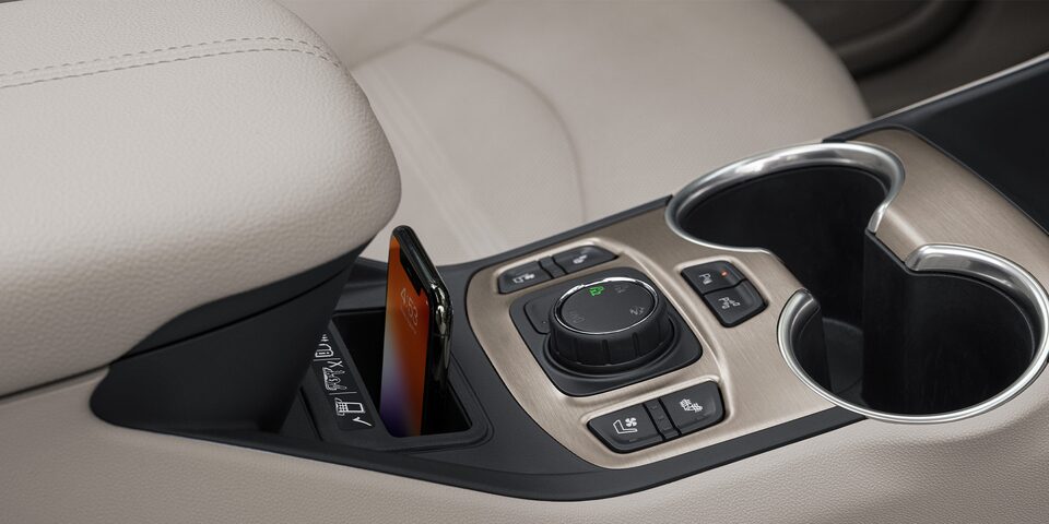 Close-Up on the Wireless Charging Feature of the GMC Terrain