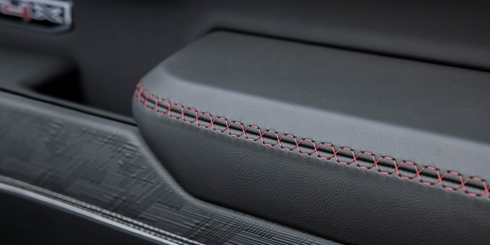 A View of the Premium Interior of the GMC Sierra 1500 AT4