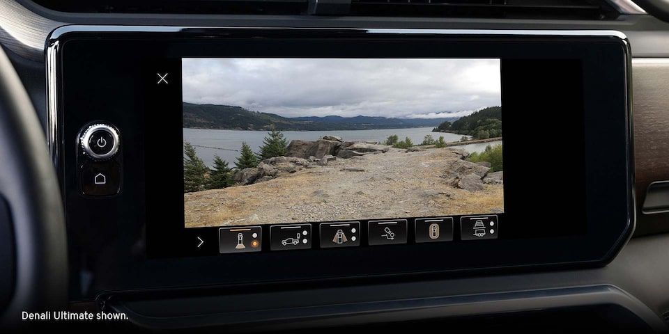 One of 14 Camera Views on the GMC Sierra 1500 AT4