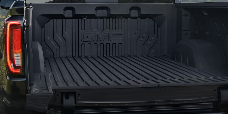 Close-Up on the GMC Sierra LD CarbonPro Composite Bed