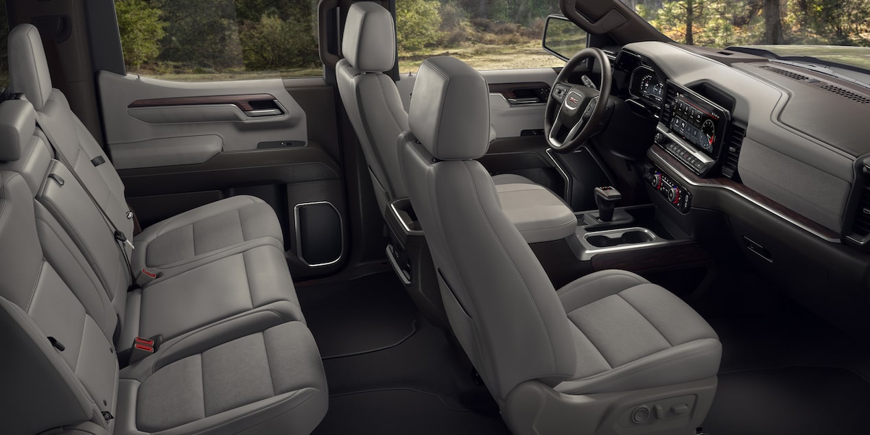 Alpine Umber interior in the 2024 GMC Sierra 1500
