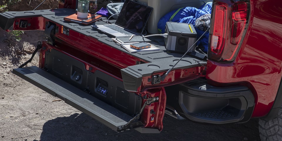 Side View of the 2024 GMC Sierra 1500 SLE High-Strength Steel Cargo Bed