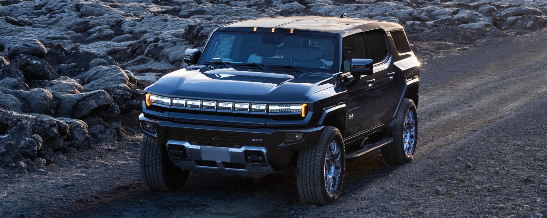 Hummer EV SUV