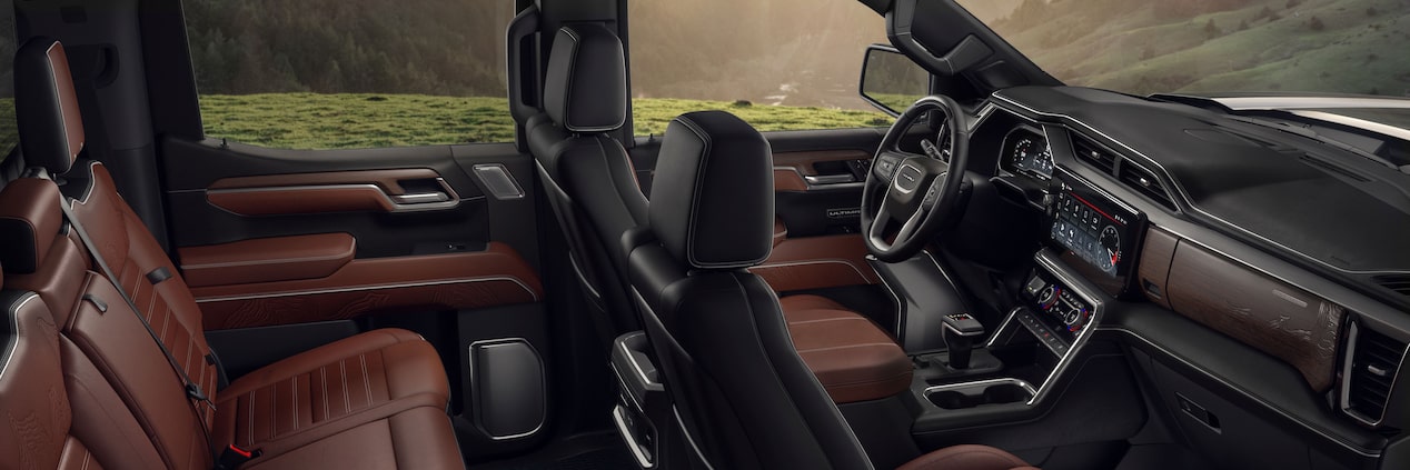 GMC Sierra 1500 interior
