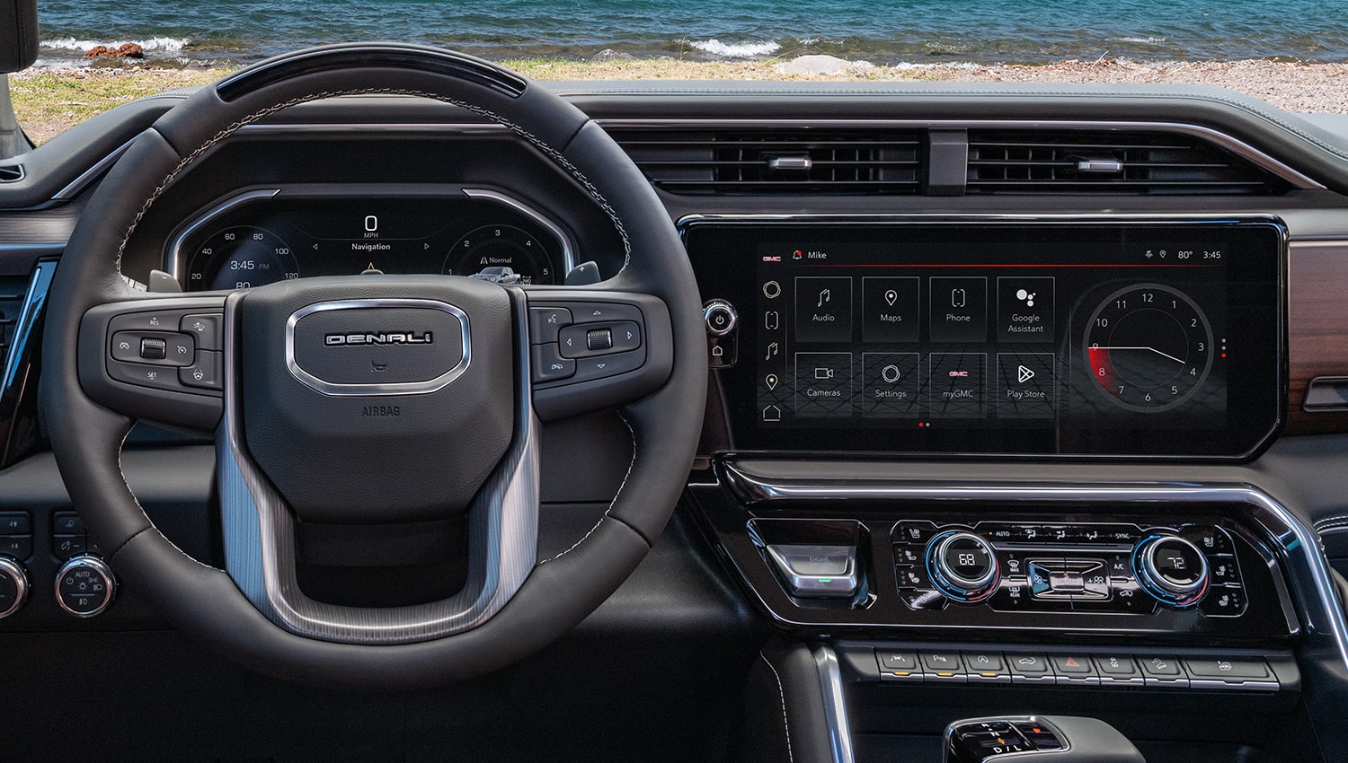 Interior View of the 2025 GMC Sierra 1500 Digital Display