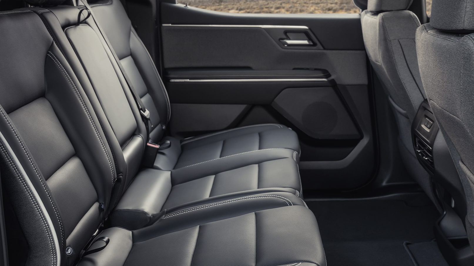 2026 gmc sierra ev cabin space