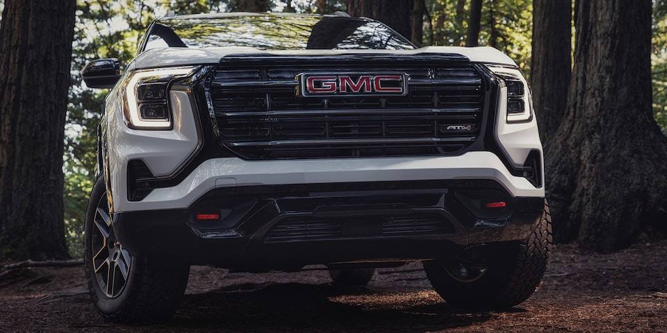 Front View of the Bold Grille on the 2026 GMC Terrain AT4 Small Off-Road SUV