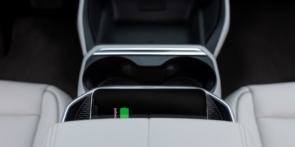 Interior View of the Wireless Charging in the 2026 GMC Terrain AT4 Small Off-Road SUV