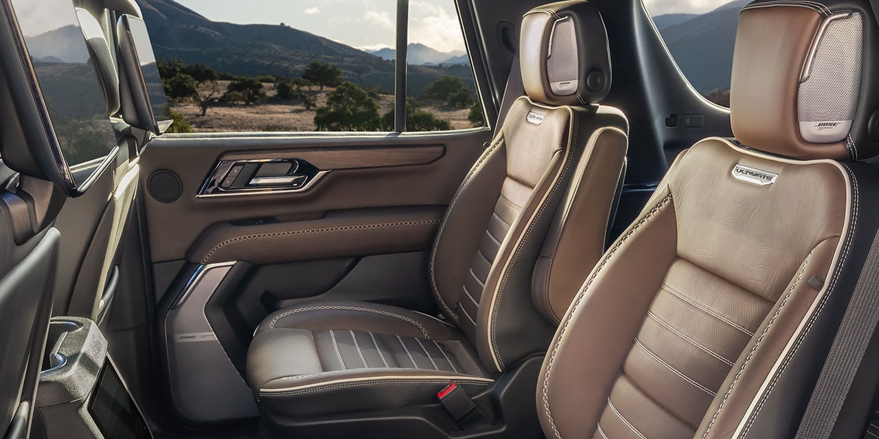 2026 gmc yukon second row executive seating