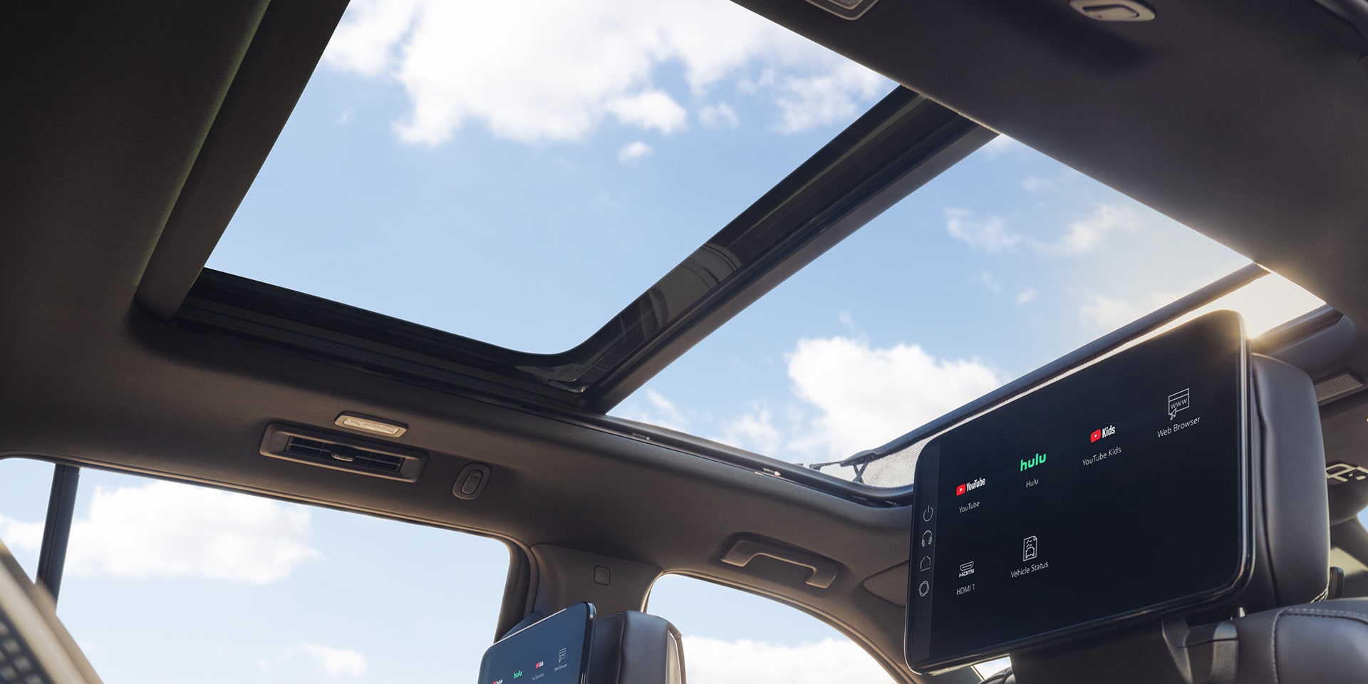 GMC Yukon Panoramic Sunroof