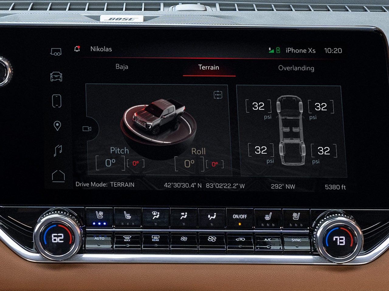 2026 GMC Canyon Off-Road Performance Display