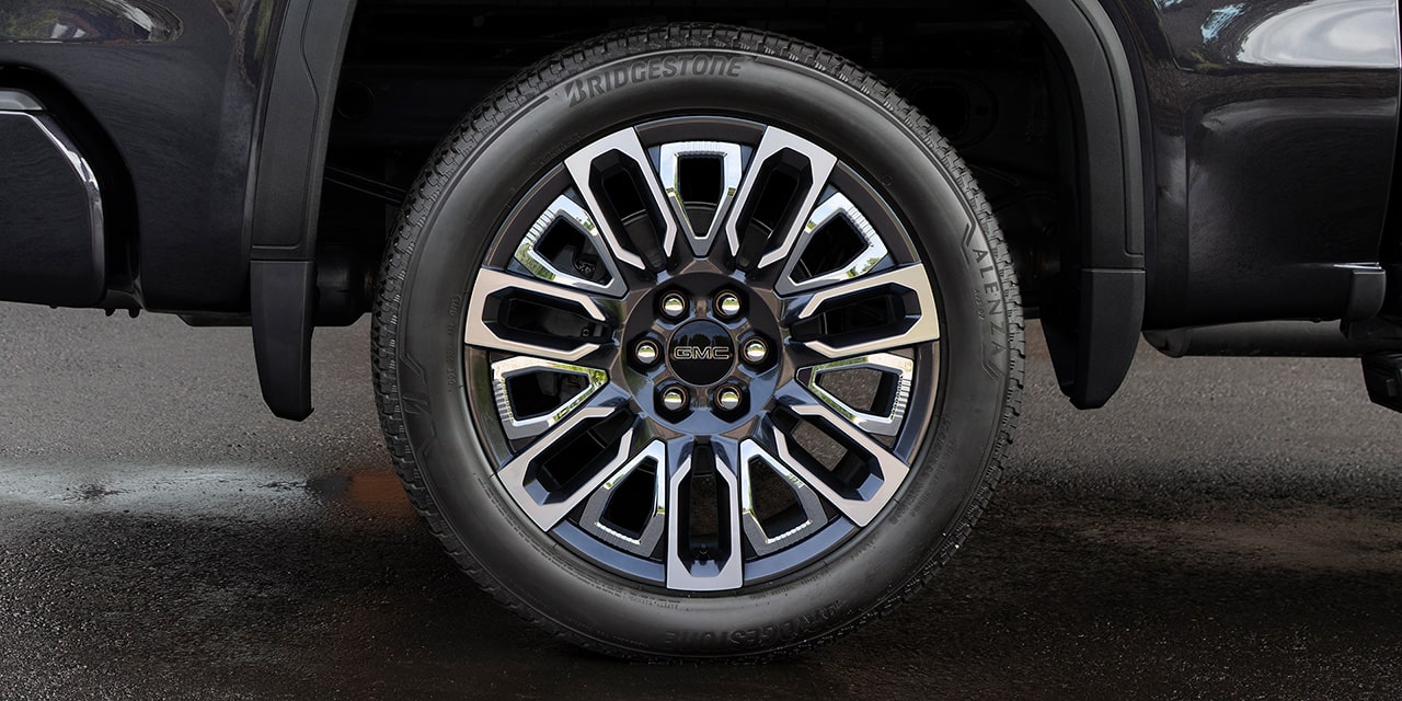 Close-up of the 2026 GMC Denali Ultimate Wheel and Rim