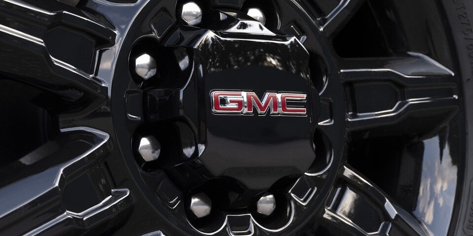 Closeup on the GMC Nameplate on the Rim of the GMC Sierra HD AT4