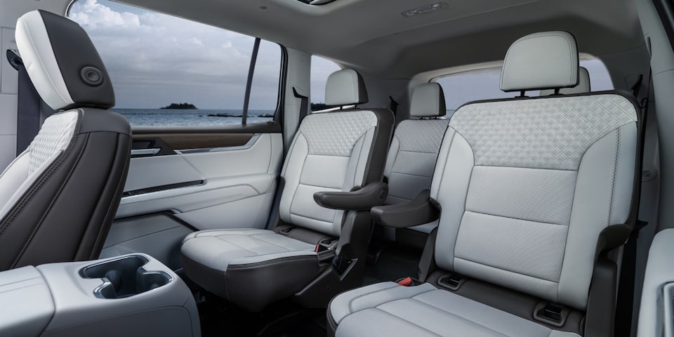 A Interior View of the 2024 GMC Acadia Stitched Leather Seating