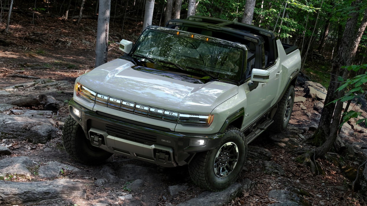 2020-hummer-ev-reveal-gallerypreview1-006-GMC-Hummer-BT1XX-FN-topoff-v1-0.jpg