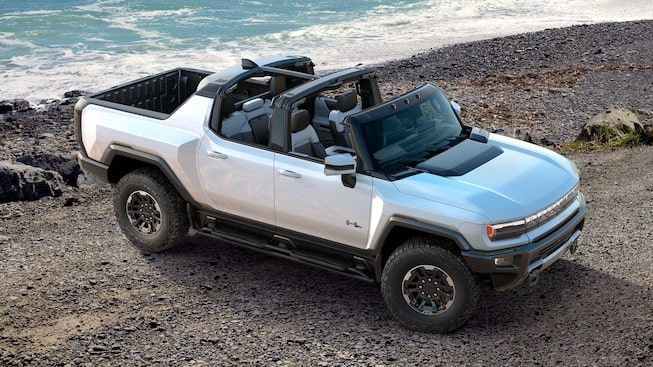 2022 GMC HUMMER EV Electric Truck with infinity roof