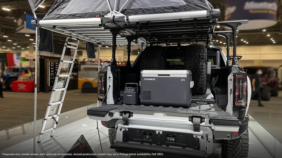2021 GMC Hummer EV Display of Rearview of Pickup Truck