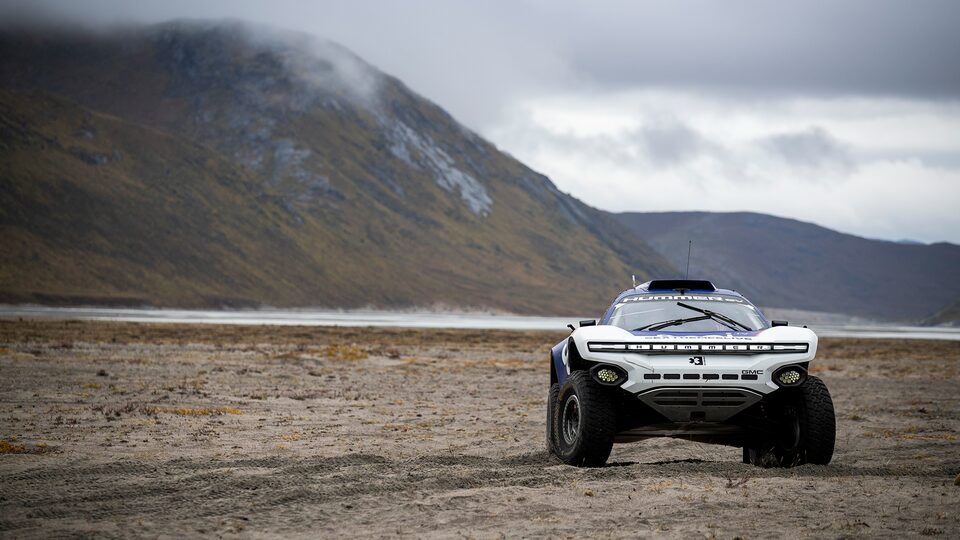 No.99 SEGI TV GMC HUMMER EV.R in Open Field