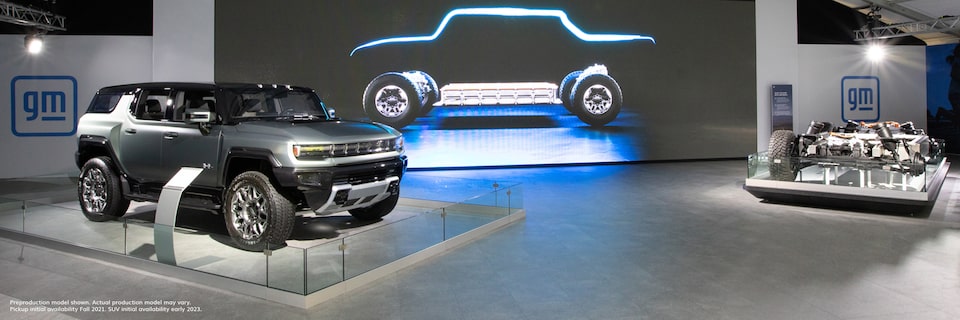 HUMMER EV SUV & Ultium Battery at Motor Bella Auto Show